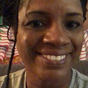 Meet your Posher, Traci